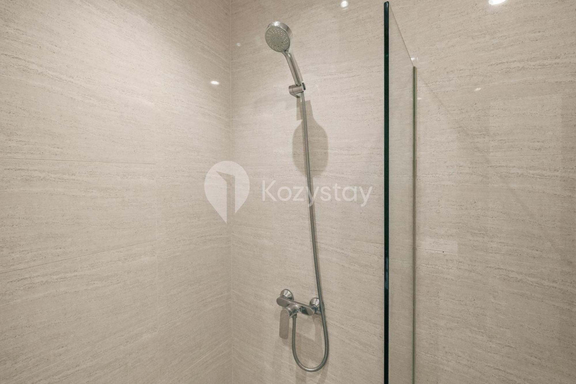 Meadow By Kozystay - Newly Renovated - Kebon Jeruk Jacarta Exterior foto